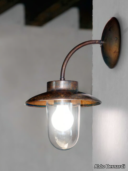 LA-TRAVIATA-Lampada-da-parete-con-braccio-fisso-Aldo-Bernardi-200252-rel132de3eb.jpg
