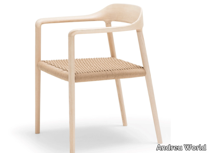 LICEO SO1546 - Solid wood chair with armrests _ Andreu World