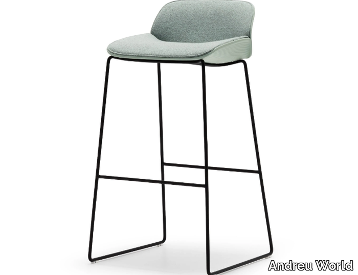 NUEZ BQ2781 - BQ2782 - Sled base high stool with back _ Andreu World