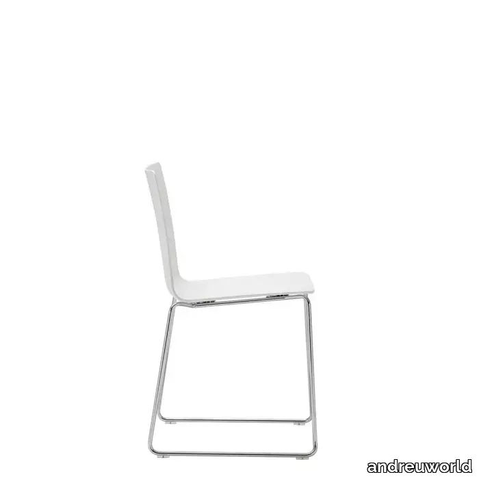 flex_high_back_andreu_world_SI1621_chair_2.webp