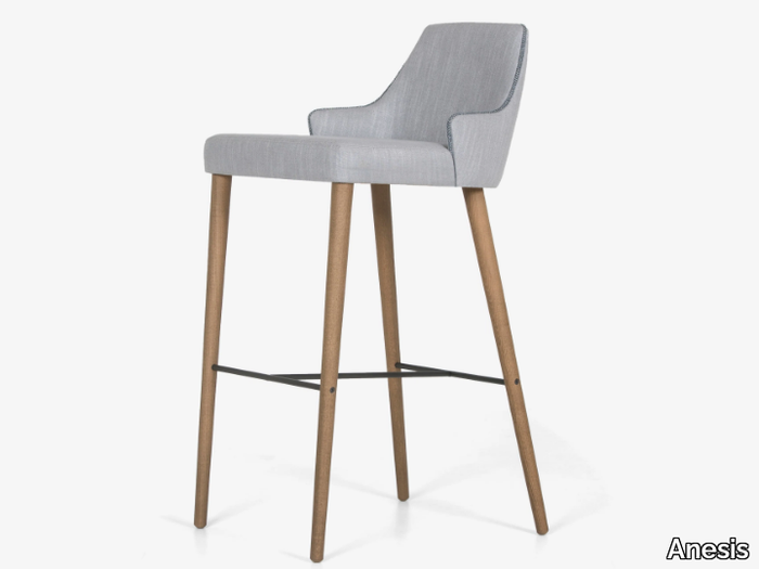 LILA - Upholstered ash barstool with footrest _ Anesis