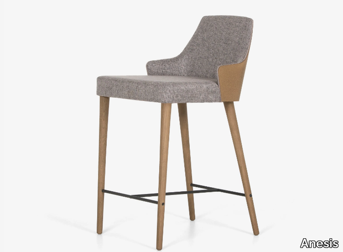 LILA-PLUS-Stool-Anesis-581013-rel43844f60.jpg