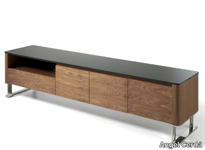 3047 - Low wood veneer TV cabinet with doors _ Angel Cerdá