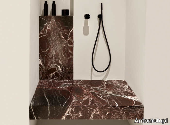 MONOLITI - Rojo Levanto marble bathroom wall shelf / Bathroom bench _ Antoniolupi