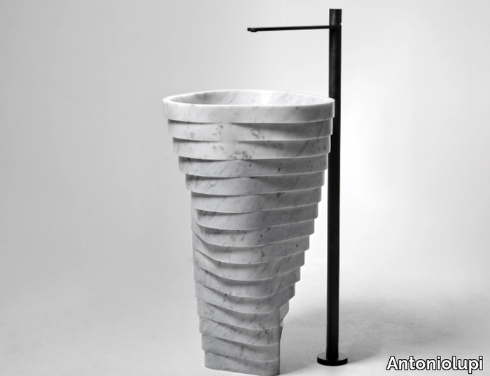 VORTICE - Freestanding Carrara marble washbasin _ Antoniolupi