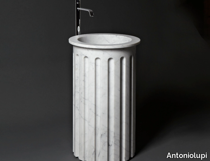 ATLANTE - Freestanding Carrara marble washbasin _ Antoniolupi