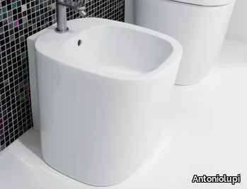 MASCOLO22 - Floor mounted ceramic bidet _ Antoniolupi