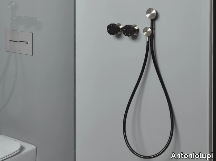 shower-mixer-antonio-lupi-design-433521-rel10d579d4.jpg