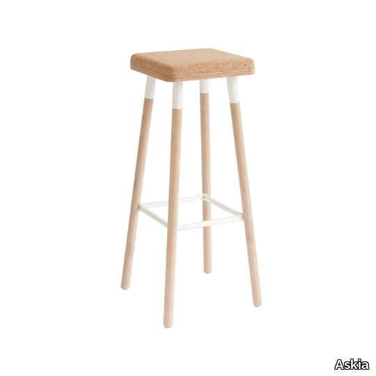 cork-stool-ubikubi-382960-rel153fd711.jpg