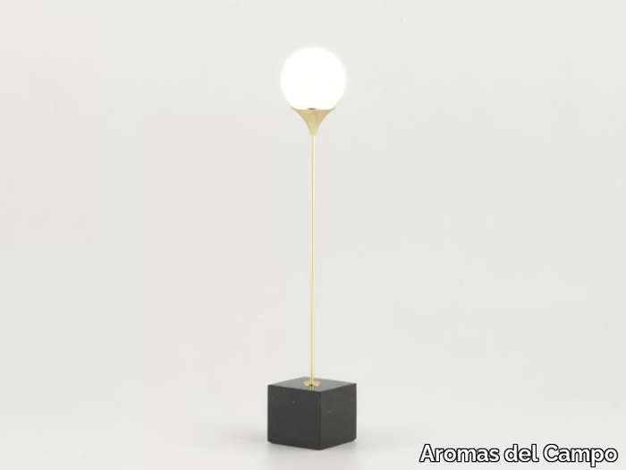 LAN - Table lamp with fixed arm _ Aromas del Campo