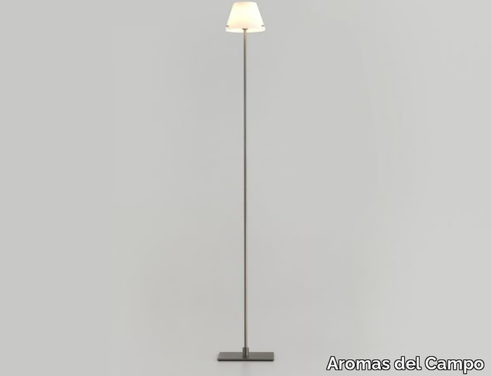 MYA - Glass floor lamp _ Aromas del Campo