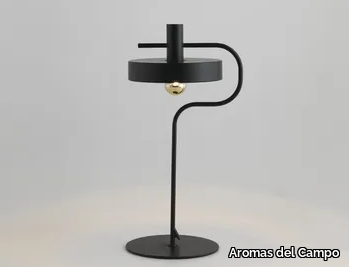 ALOA - Metal table lamp with fixed arm _ Aromas del Campo