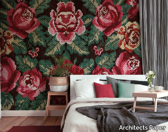 FOLKLORE - Contemporary style Ecological textile effect fabric wallpaper with floral pattern _ Architects Paper