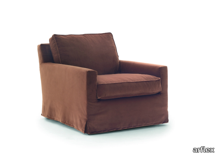 COUSY-Armchair-arflex-234162-rel734a092e.jpg