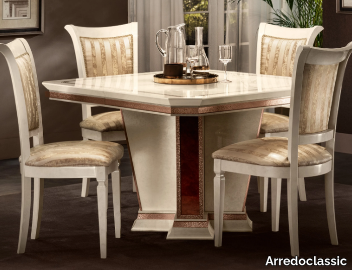 square-table-arredoclassic-572197-rel5b1a31f5.jpg