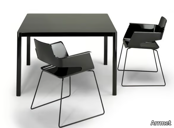 LA TABLE 80X80 - Square HPL table _ Arrmet