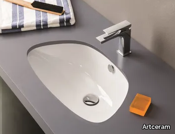 PLETTRO - Undermount single ceramic washbasin _ Artceram