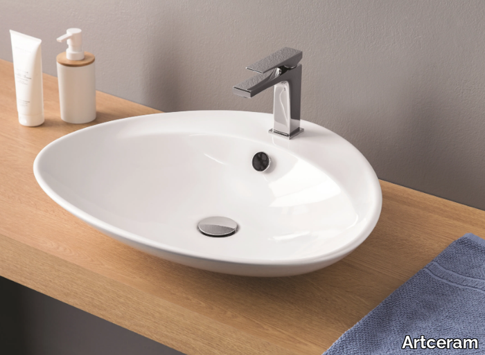 plettro-countertop-washbasin-artceram-344998-rele1ebfd52.jpg