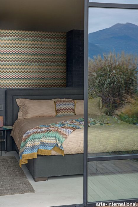 MissoniHomeWallcoverings04_Happy-Zig-Zag_10332_Roomshot_Web_HR-medium-two-thirds.jpg