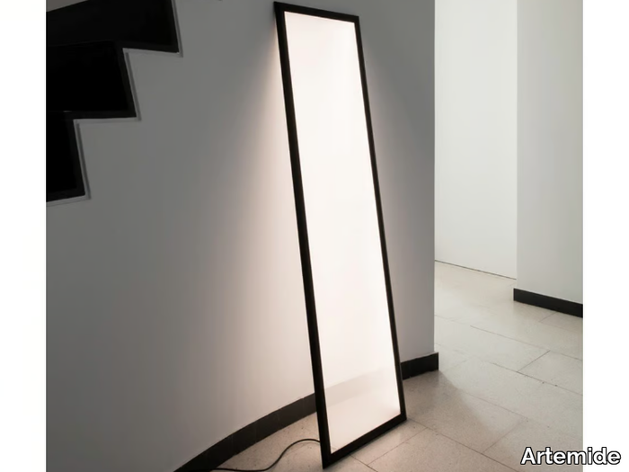 DISCOVERY - LED technopolymer floor lamp _ Artemide