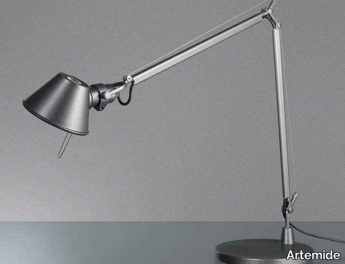 TOLOMEO MIDI - With swing arm aluminium desk lamp _ Artemide