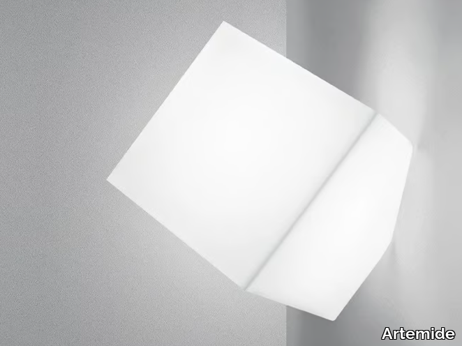 EDGE - Thermoplastic resin wall lamp / ceiling lamp _ Artemide