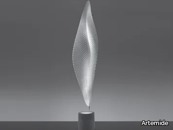 COSMIC LEAF - Methacrylate floor lamp _ Artemide