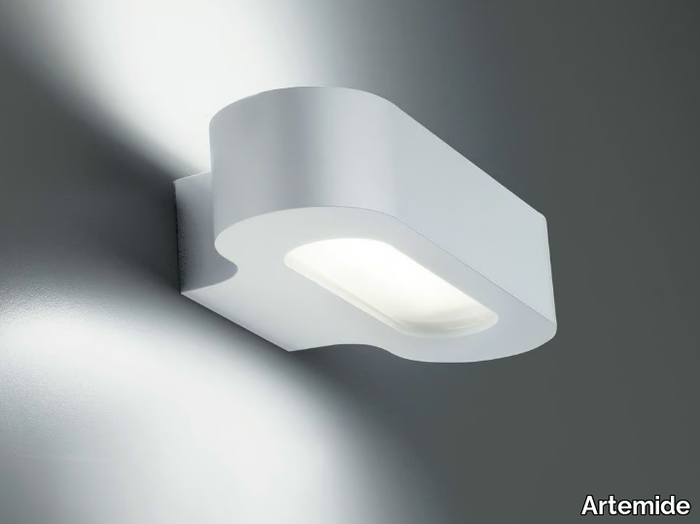 TALO - Die cast aluminium wall lamp _ Artemide