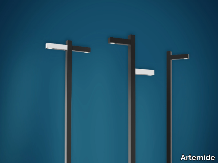 WALKING - Aluminium garden lamp post _ Artemide