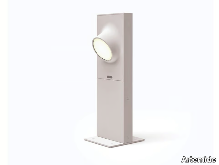 CICLOPE-Bollard-light-Artemide-94503-rel91afb914.jpg