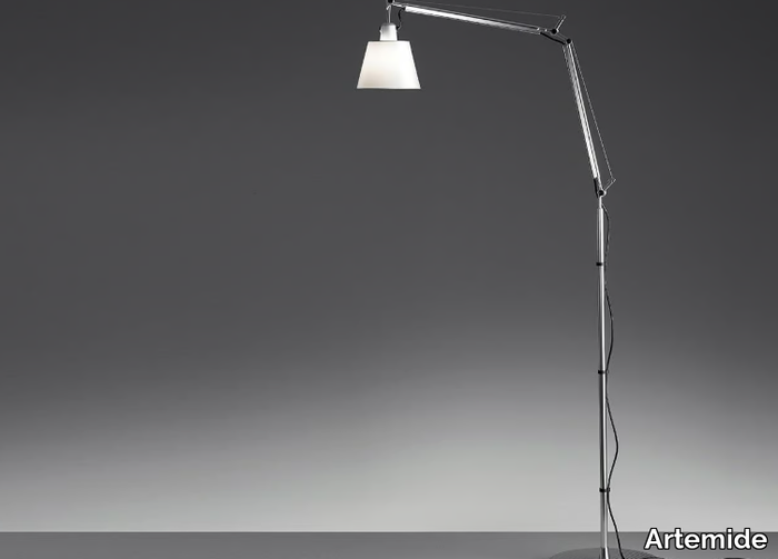 TOLOMEO-BASCULANTE-FLOOR-Artemide-97377-rel2957176b.jpg