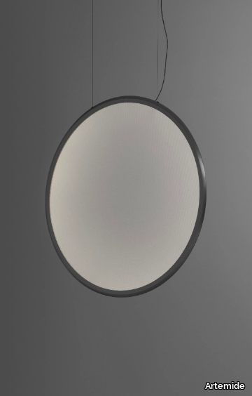 discovery-vertical-rgb-pendant-lamp-artemide-387329-rel2ba14902.jpg