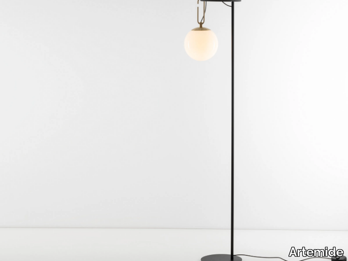 nh-floor-lamp-artemide-387317-rel122c701f.jpg