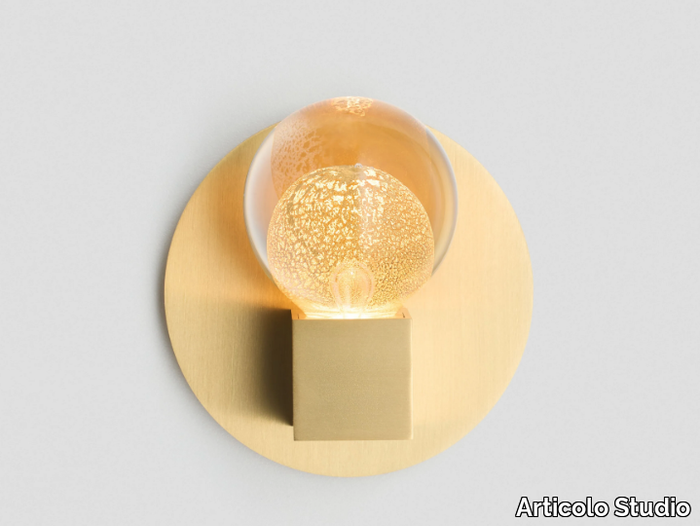 ORO SINGLE - LED glass and aluminium wall lamp _ Articolo Studio