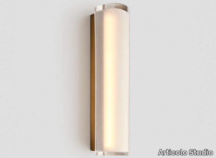 12:40 - Dimmable LED glass wall light _ Articolo Studio