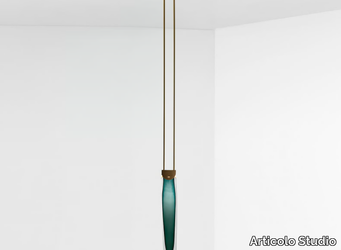 pendant-lamp-articolo-lighting-541131-rel83f88129.jpg