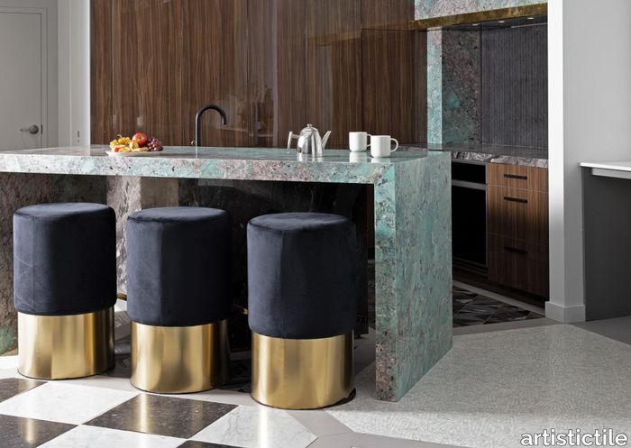 Amazonite_Arabescato_Orobico_Dark_Thin_Herringbone_Nero_Nashville_Showroom_Kitchen_02.jpg