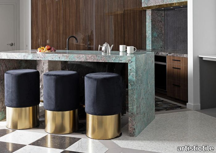 Amazonite_Arabescato_Orobico_Dark_Thin_Herringbone_Nero_Nashville_Showroom_Kitchen_02_1000x.jpg