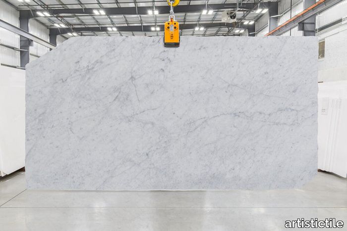 Bianco_Carrara_Honed_SLBCCH2-2000x1333-282f2dd_1000x.jpg