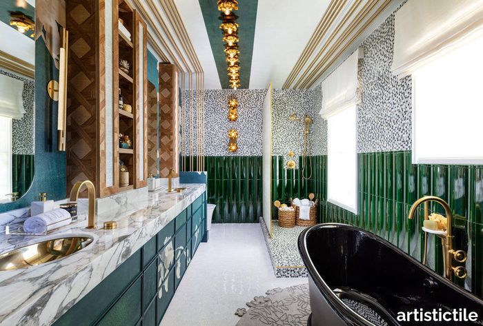 Inverso_Verde_Penny_Lane_Green_Bathroom_KipsBay_PalmBeach_NikkiLevyDesign_01_1000x.jpg