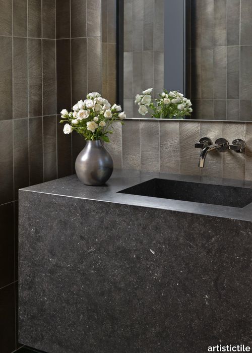 Lumina_Belgian_Bluestone_Powder_Room_Tenafly03.jpg