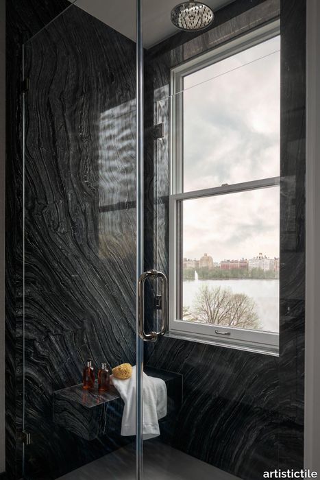 Silver_Wave_Shower_Credit_Jennifer_Weisberg_Photo_Nathatn_Schroder.jpg