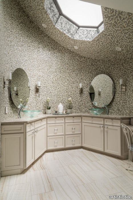 i_Foliage_Grande_Linen_Vanilla_Onyx_Masterbath_1_1000x.jpg