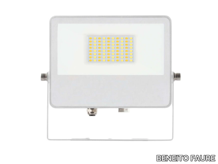 SKY-40W-SWITCH-BENEITO-FAURE-527902-reldc7550d9.jpg