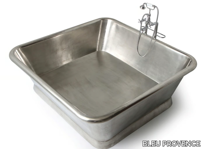 SQUARE - Square copper bathtub _ BLEU PROVENCE