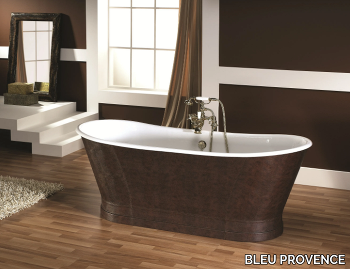 ANTICA HIDE - Freestanding oval tanned leather bathtub _ BLEU PROVENCE