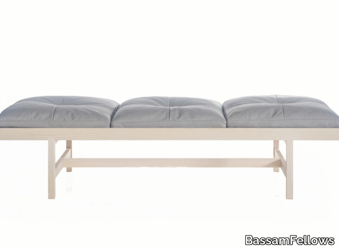 bench-seating-bassamfellows-446437-relf166ac2.jpg