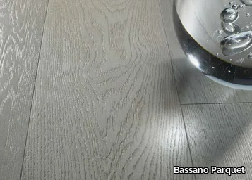 OAK SILVER - Brushed oak parquet _ Bassano Parquet