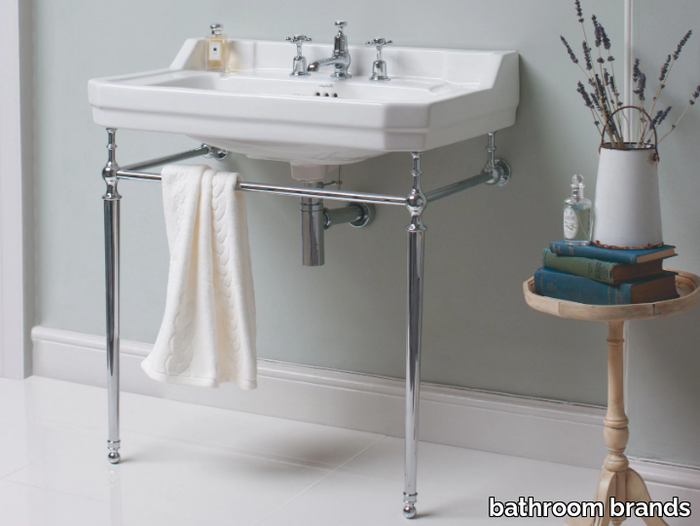 EDWARDIAN-Console-washbasin-Burlington-Bathrooms-504193-rel22410ff0.jpg