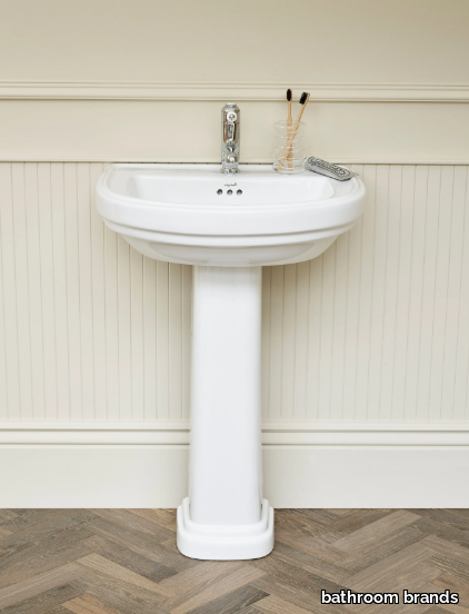 RIVIERA-Single-washbasin-Burlington-Bathrooms-512294-rel6eedc19f.jpg